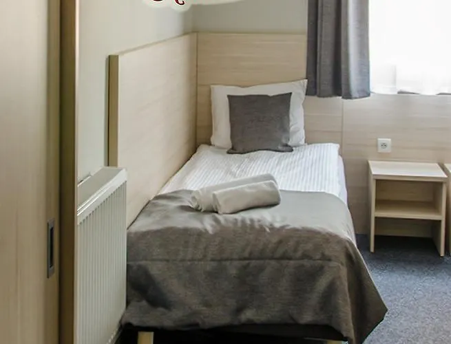 Hotel Uslugi Hotelowe Restauracja Rajska Lubliniec